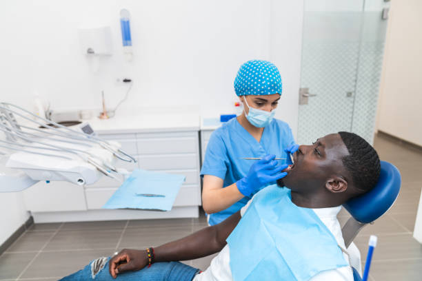 Best Holiday Emergency Dentist in Olivarez, TX